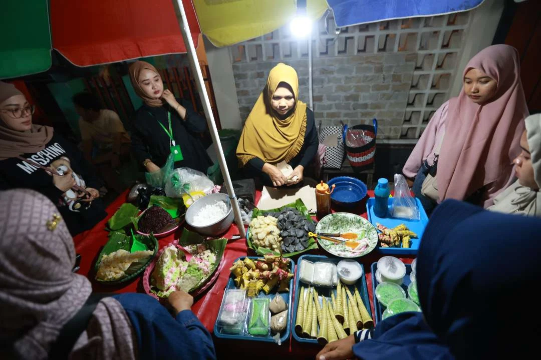 bazar-kuliner-kampung-cungking,-ajang-wisata-kuliner-baru-di-banyuwangi