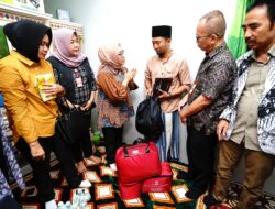 Kunjungi Rumah Duka Siswi Korban Pembunuhan di Banyuwangi, Menteri PPPA: Pastikan Negara Hadir