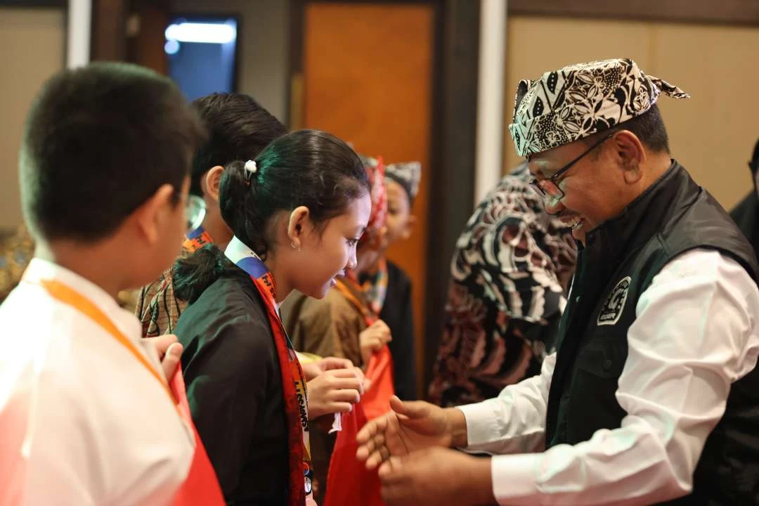 lima-pelajar-asal-banyuwangi-raih-medali-dalam-olimpiade-sains-dan-matematika-tingkat-asia