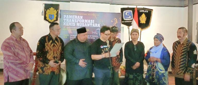 perlunya-penetapan-hari-keris-nasional-sebagai-pengakuan-resmi-pemerintah-ri