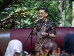 Bertepatan dengan Hari Bambu Fadli Zon meresmikan Museum Kujang