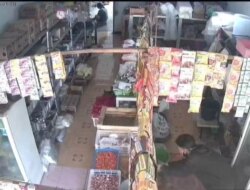 Aksi Pencurian Terekam CCTV, Kerugian Rp 5,5 Juta dan Pelaku Kabur Menggunan Sepeda Listrik