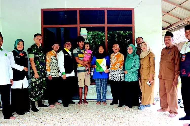 baznas-salurkan-biaya-pengobatan-penderita-jantung-bocor-–-radar-banyuwangi
