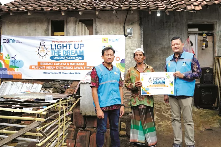 wujudkan-harapan,-pln-up3-banyuwangi-laksanakan-program-light-up-the-dream-–-radar-banyuwangi