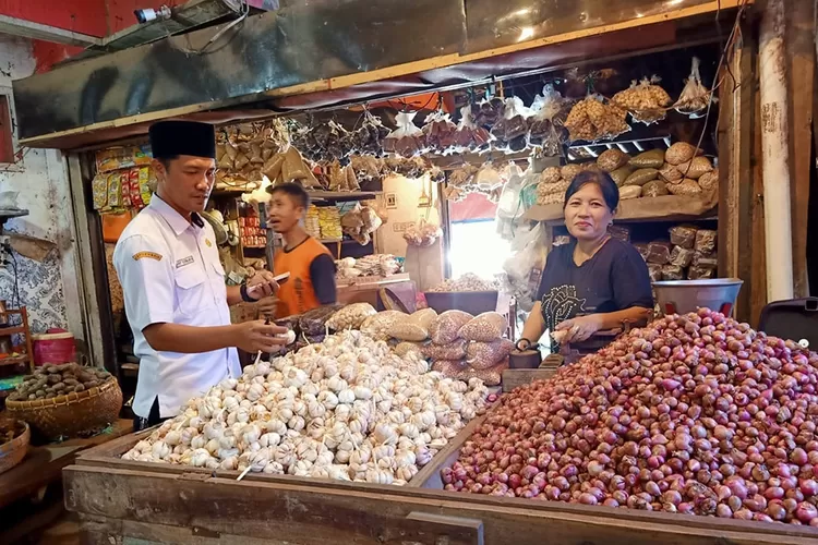 jelang-libur-nataru,-harga-cabai-rawit-di-genteng-banyuwangi-melambung-–-radar-banyuwangi
