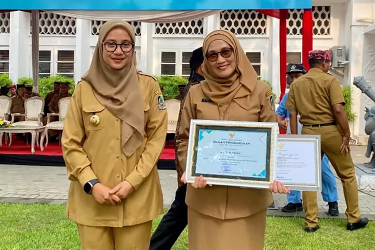 inovasi-pelayanan-rsud-genteng-sukses-raih-3-penghargaan-–-radar-banyuwangi