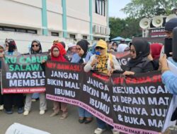 Emak-Emak Bakal Kembali Turun ke Jalan Jika KPU Kabupaten Bandung Abaikan Aduan