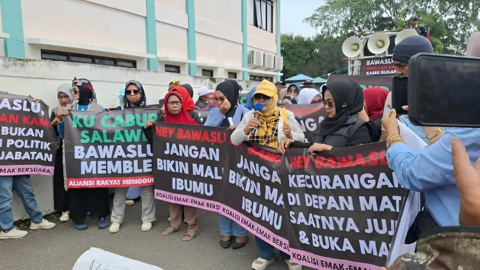 emak-emak-bakal-kembali-turun-ke-jalan-jika-kpu-kabupaten-bandung-abaikan-aduan