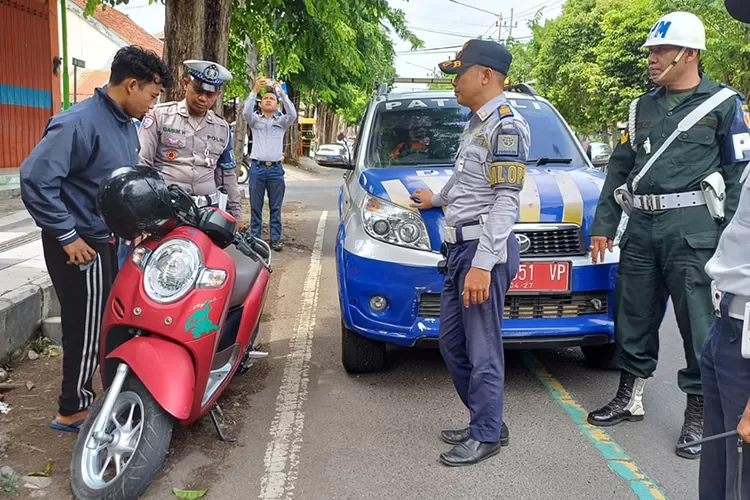 jangan-parkir-sembarangan-di-beberapa-ruas-jalan-banyuwangi,-ini-sanksinya-bagi-yang-tetep-ngeyel