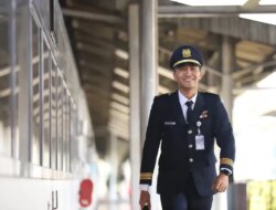 KAI Siapkan SDM Andal Saat Libur Nataru, Tambah Ratusan CSM di 39 Stasiun – Radar Banyuwangi