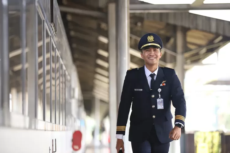 kai-siapkan-sdm-andal-saat-libur-nataru,-tambah-ratusan-csm-di-39-stasiun-–-radar-banyuwangi