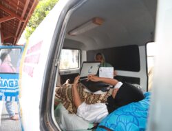 Perjuangan Peserta PPPK di Banyuwangi, Laksanakan Ujian di Dalam Ambulans