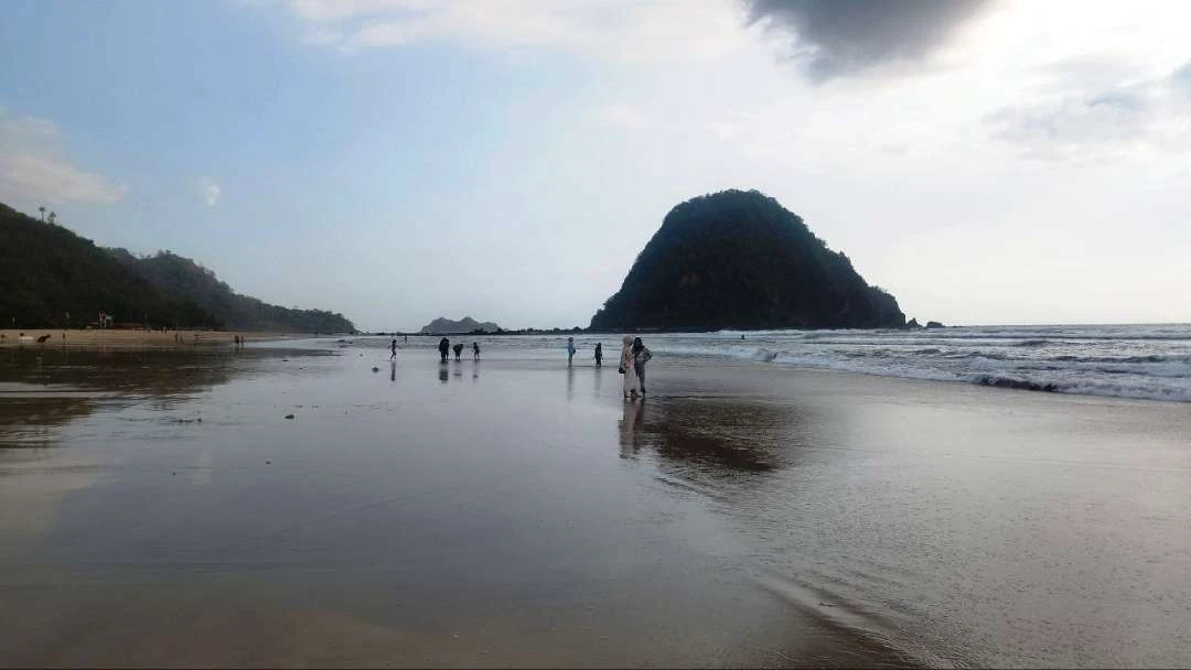 libur-nataru,-banyuwangi-targetkan-400-ribu-wisatawan
