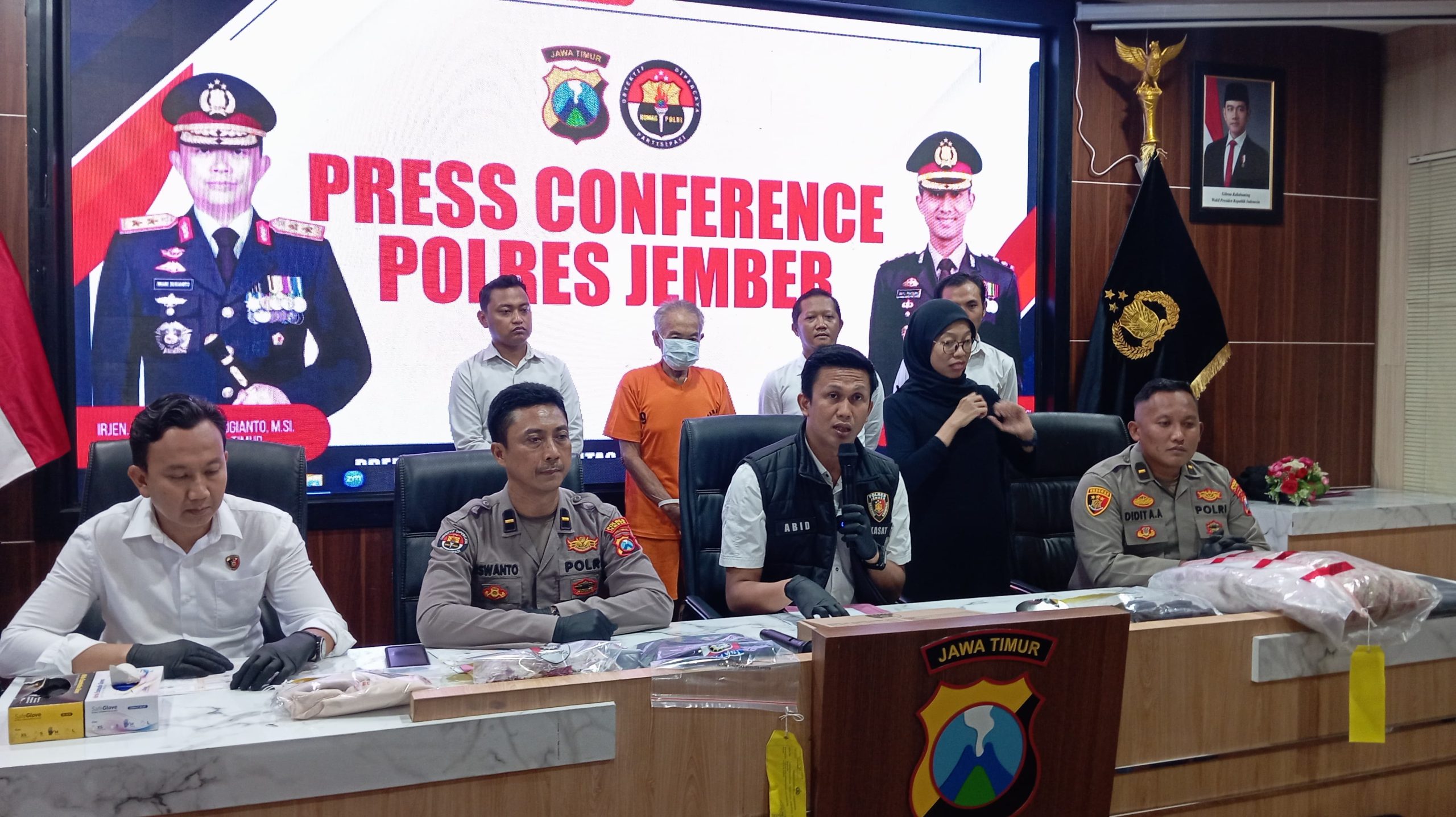 polres-jember-tangkap-pelaku-pembunuhan-wanita-di-tanggul-dalam-waktu-singkat