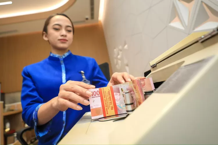 jelang-periode-nataru,-bri-siapkan-uang-tunai-rp24,6-triliun