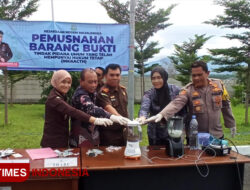 Kejari Majalengka Musnahkan Barang Bukti Tindak Pidana Umum dan Narkotika – TIMES Banyuwangi
