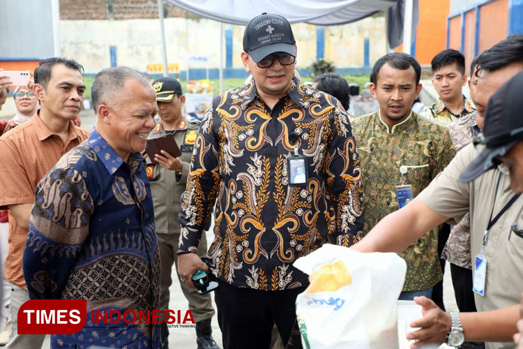pj-wali-kota-tasikmalaya-pastikan-stok-beras-aman-hingga-awal-2025-–-times-banyuwangi