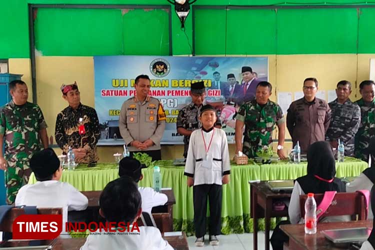 jadi-kado-tahun-baru,-banyuwangi-kembali-uji-coba-makan-bergizi-gratis-–-times-banyuwangi