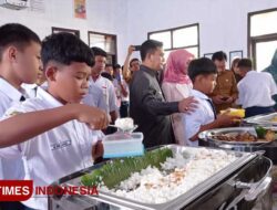 Pj Bupati Majalengka Tinjau Uji Coba Program Makan Bergizi Gratis di Sekolah – TIMES Banyuwangi