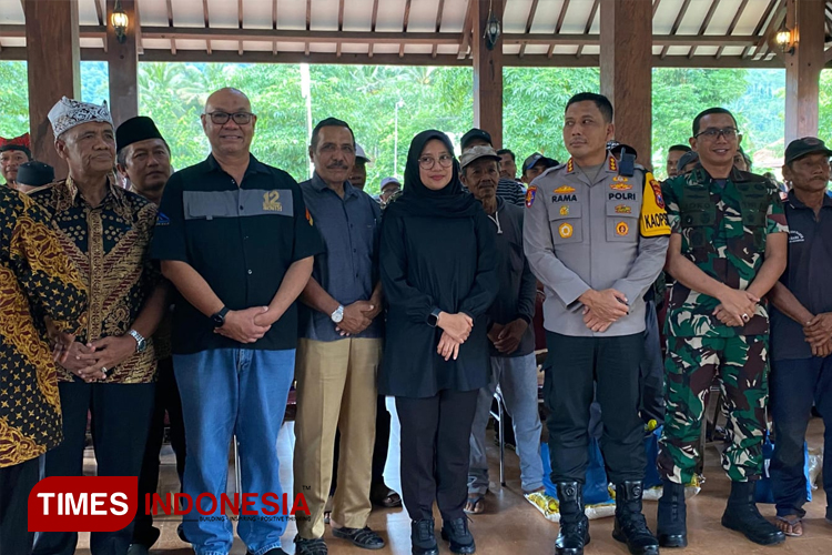 pemkab-banyuwangi-dan-pt-bsi-bantu-warga-terdampak-banjir-sukamade-–-times-banyuwangi