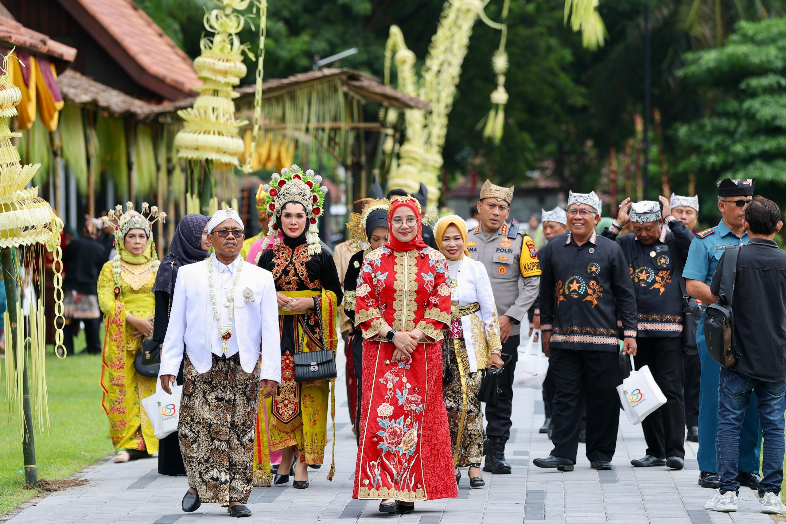 hari-jadi-banyuwangi,-bupati-ipuk-:-nyalakan-spirit-kebersamaan