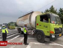 Polres Majalengka Lakukan Penyekatan Kendaraan Sumbu Tiga di Tol Cipali – TIMES Banyuwangi