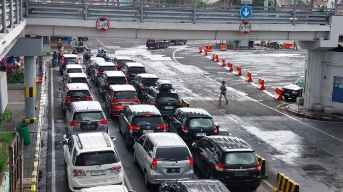 libur-nataru,-jumlah-penumpang-kapal-dari-pelabuhan-ketapang-ke-bali-menurun-–-tribunjatim.com
