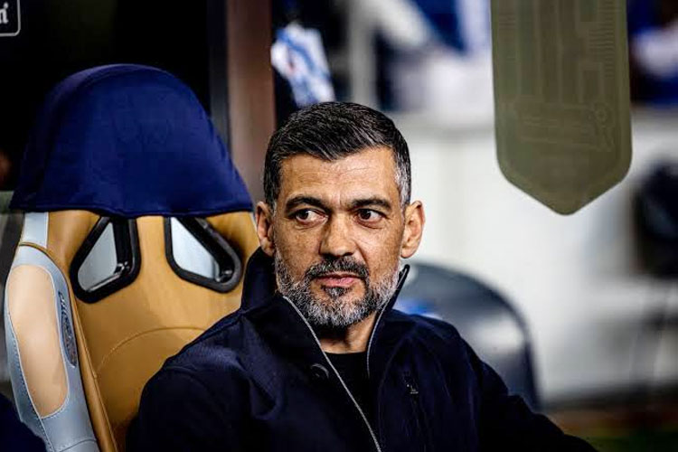 pelatih-baru-ac-milan,-sergio-conceicao-targetkan-empat-besar-–-times-banyuwangi