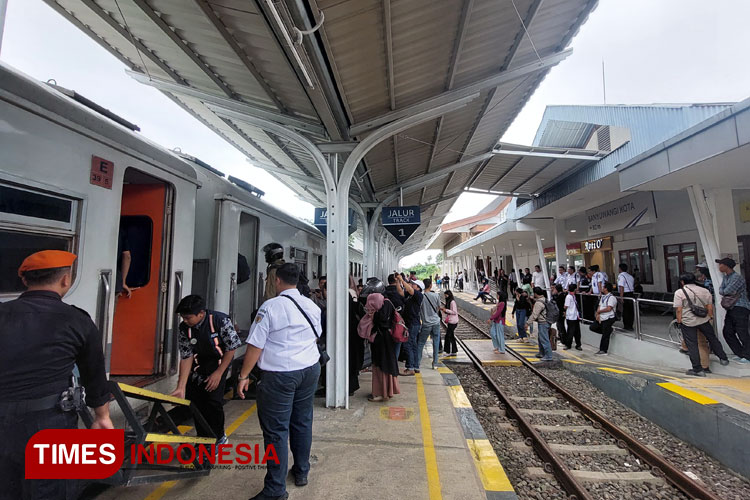 kereta-api-baru-bakal-layani-rute-ketapang-malang-–-times-banyuwangi
