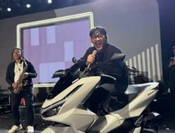 Dimeriahkan Gildcoustic, Ribuan Warga Banyuwangi Ramaikan Launching New Honda PCX160