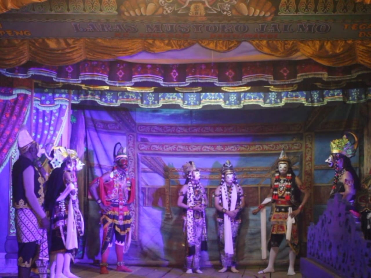 tari-topeng-sumenep-muncul-di-banyuwangi