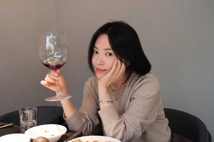 song-hye-kyo-rilis-single-after-love-untuk-anjing-terlantar-–-times-banyuwangi
