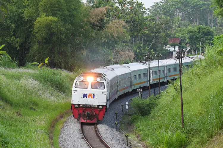 siap-siap,-ka-ijen-ekspres-bakal-mulai-layani-rute-banyuwangi-malang-mulai-1-februari-2025