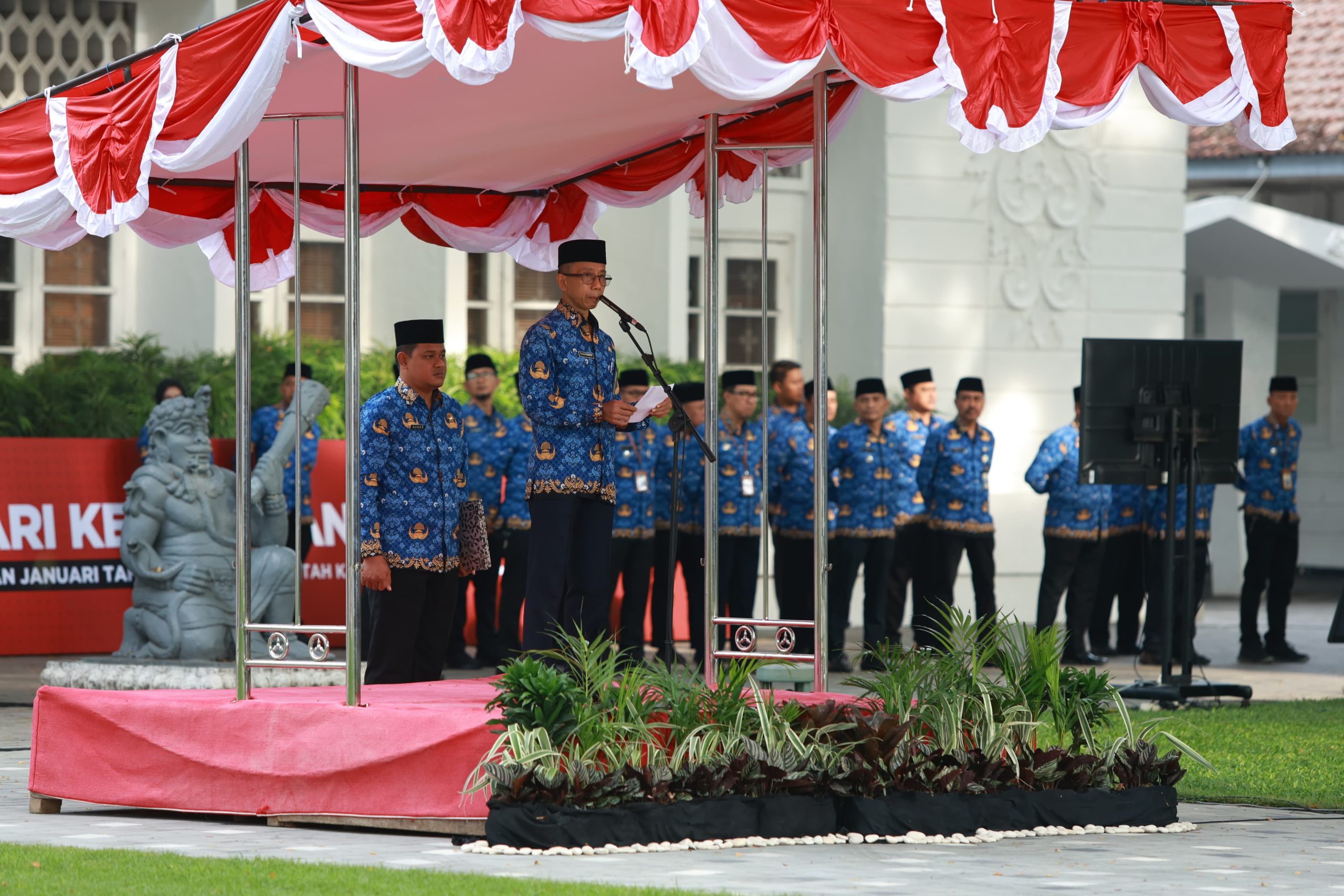 hari-kesadaran-nasional,-pj.-sekda-banyuwangi-ajak-asn-perkuat-kedisiplinan