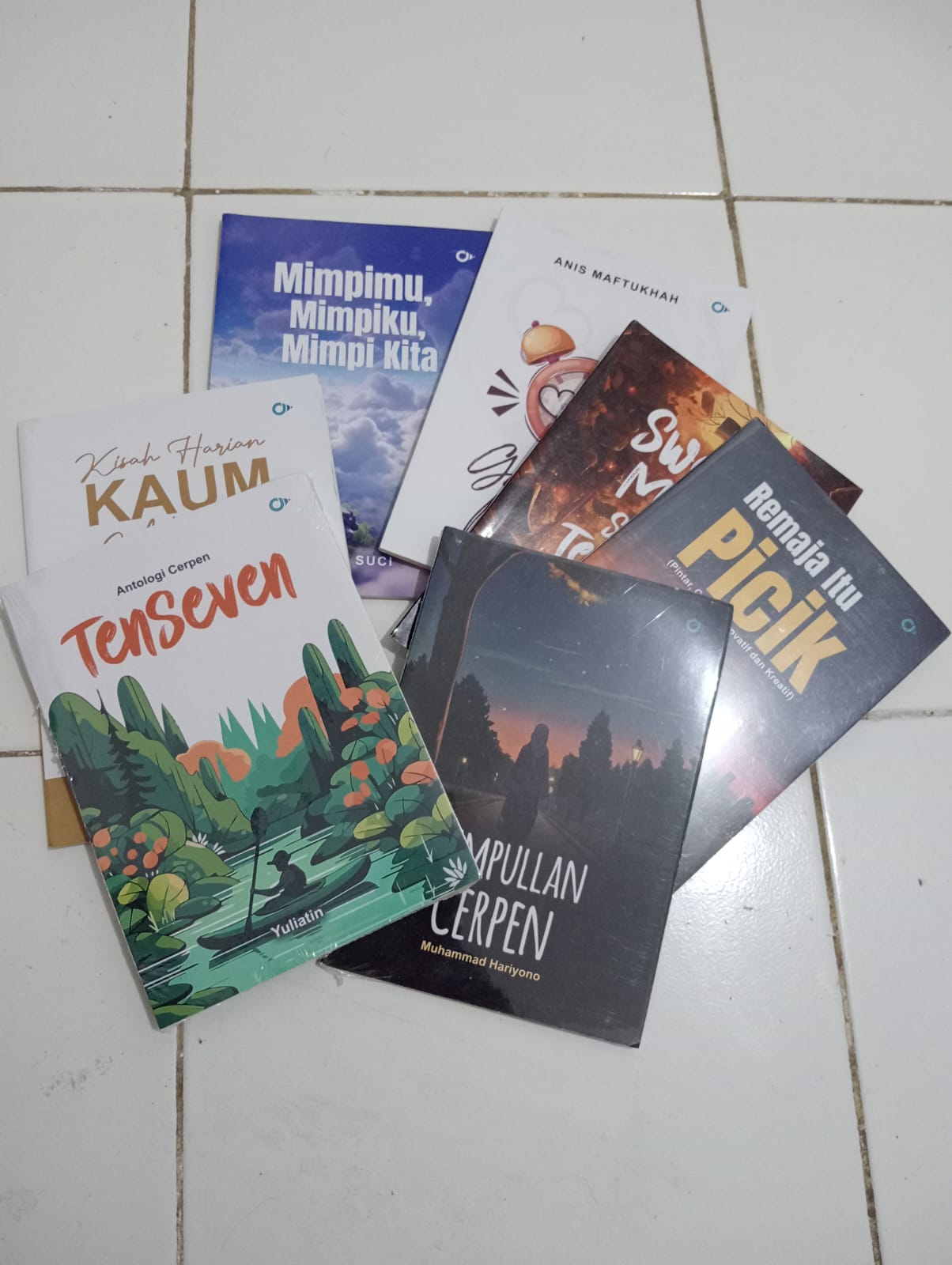 belasan-buku-hasil-karya-guru-dan-siswa-man-3-banyuwangi