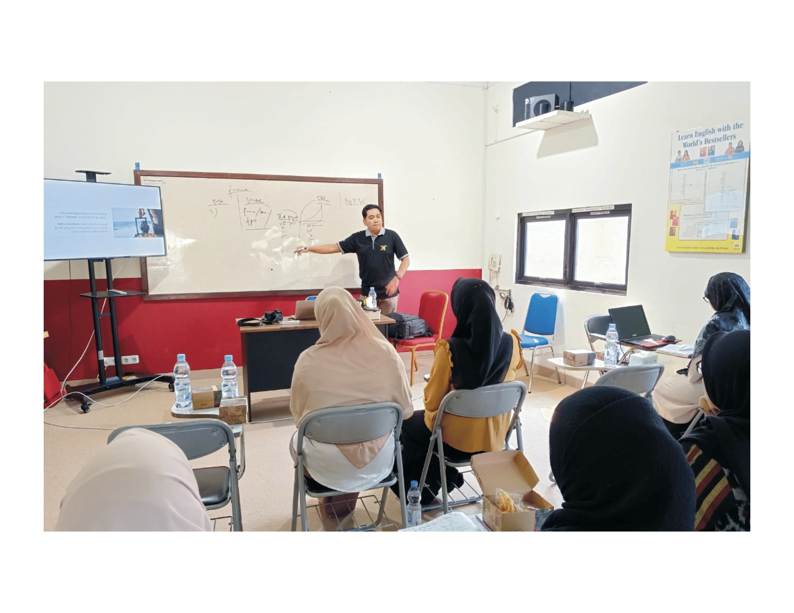 perkuat-sdm-lpk-kampung-inggris-semarang,-dosen-fisip-unnes-adakan-pelatihan-videografi.