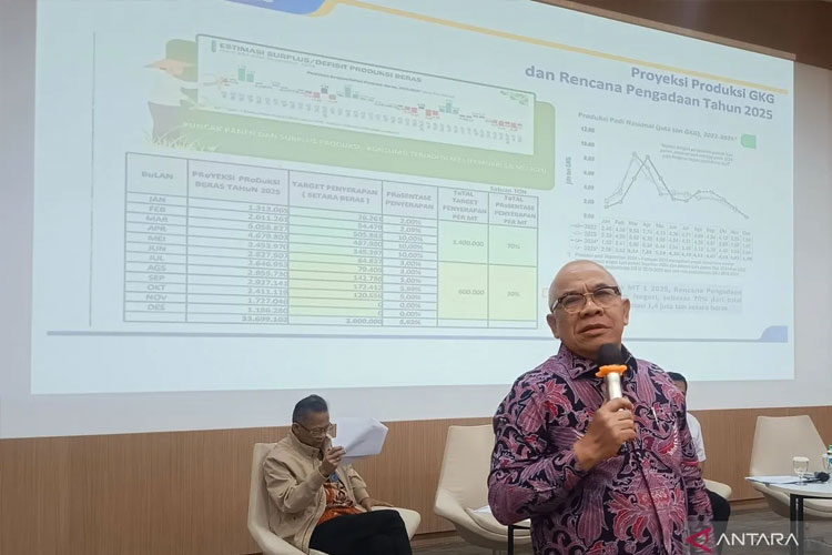 bulog-optimistis-raih-serapan-beras-70-persen-pada-puncak-panen-2025-–-times-banyuwangi