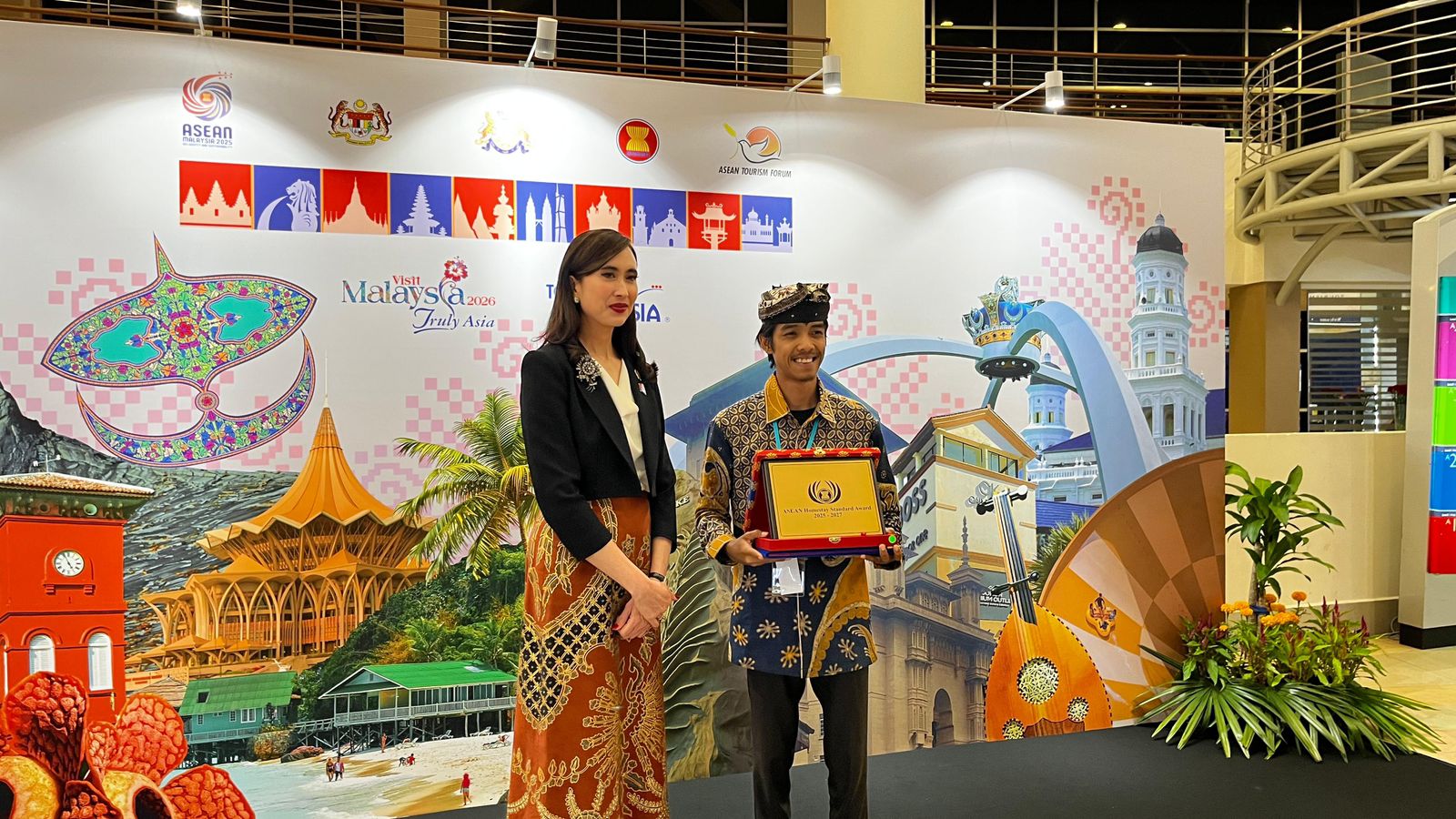 desa-kemiren-banyuwangi-raih-penghargaan-asean-tourism-award-2025