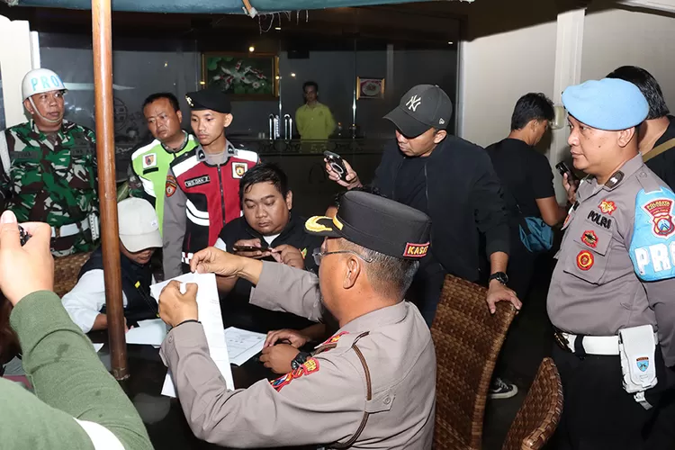 razia-miras-sasar-tempat-karaoke-dan-bar-seluruh-banyuwangi