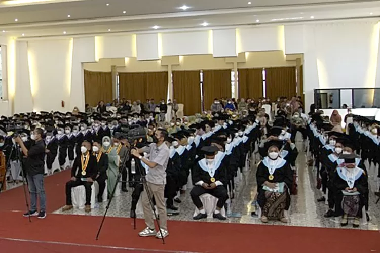 sejarah-stikes-banyuwangi:-berawal-dari-akper-blambangan-tahun-1994-–-radar-banyuwangi