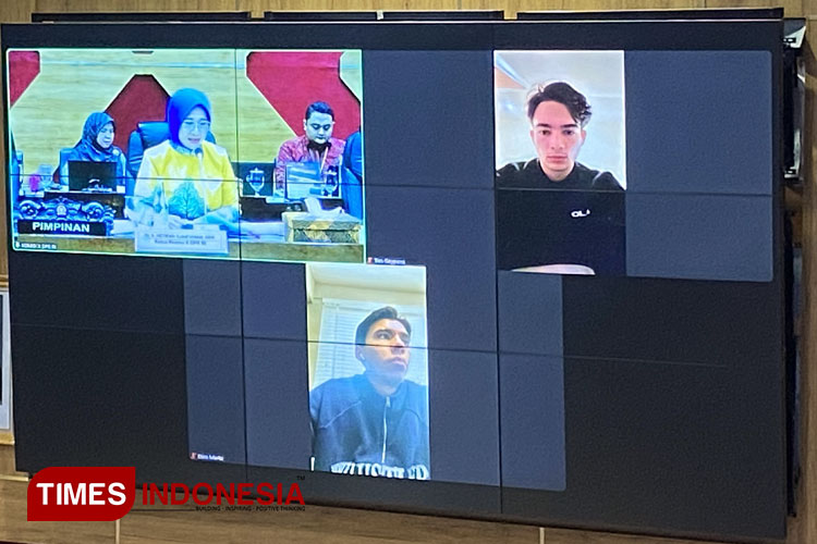 komisi-x-dpr-ri-resmi-setujui-naturalisasi-tiga-pemain-keturunan-indonesia-–-times-banyuwangi