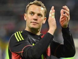 Kiper Manuel Neuer Perpanjang Kontrak di Bayern Munich hingga 2026 – TIMES Banyuwangi