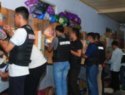 Hasil Penggeledahan Napi di Lapas Banyuwangi, Kalapas Singgung Ponsel dan Narkoba – Tribunjatim.com