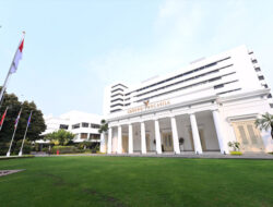 Soal Upaya Relokasi Warga Palestina, Kemlu RI: Indonesia Menolak Tegas – TIMES Banyuwangi