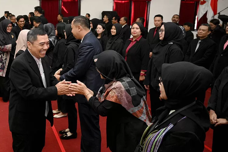 puluhan-pejabat-struktural-untag-banyuwangi-diganti,-termasuk-dewan-kode-etik