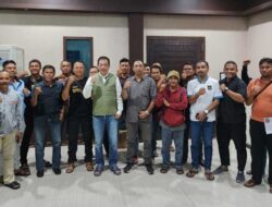 17 dari 20 Voters Ikrar Dukung Michael Jadi Ketua ASKAB PSSI Banyuwangi – TIMES Banyuwangi
