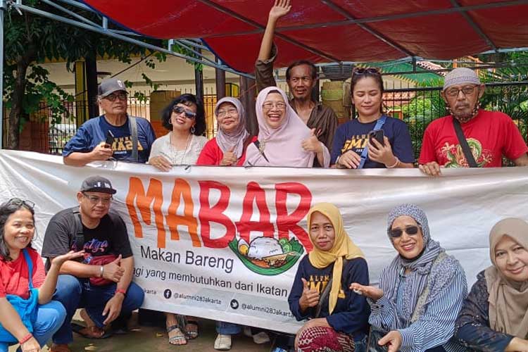 spreading-love-to-people-through-the-pleasure-of-eating-together-–-times-banyuwangi