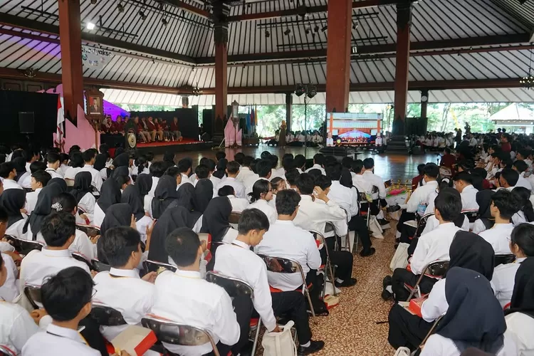 don’t-worry-be-happy,-ayo-kuliah-di-fsp-isi-surakarta:-cek-syarat-lengkapnya-di-sini!
