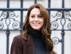 Lepas Gelar Kerajaan, Kate Middleton Jadi Pendamping Guru SD – TIMES Banyuwangi