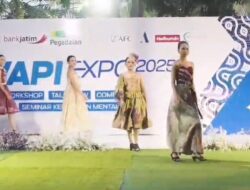 Subari Sofyan: Lewat Adiwinoto Ecoprint, Inspirasi Tradisi Lokal Menuju Fashion Global